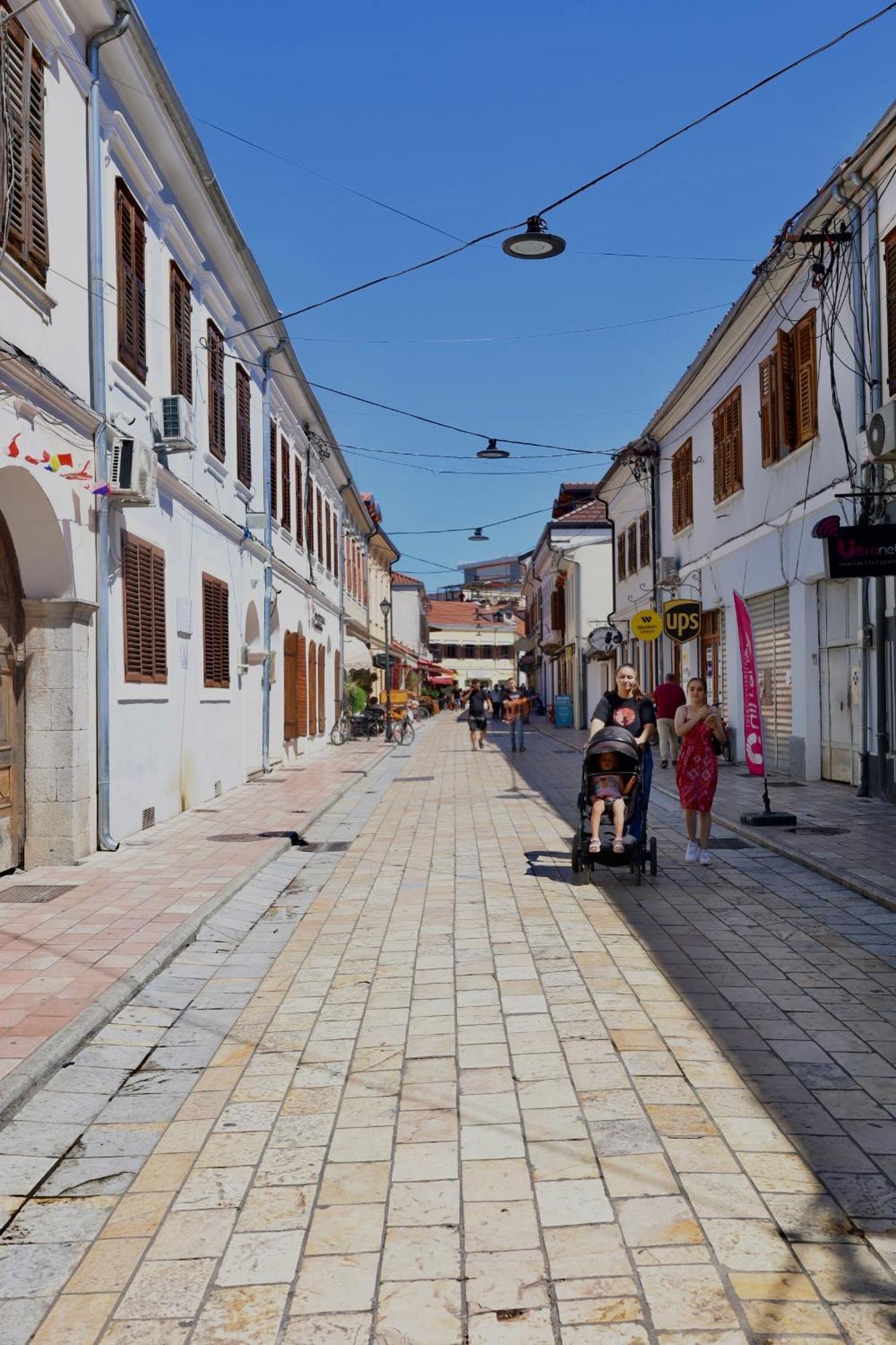 City Nest Shkodër Exterior foto